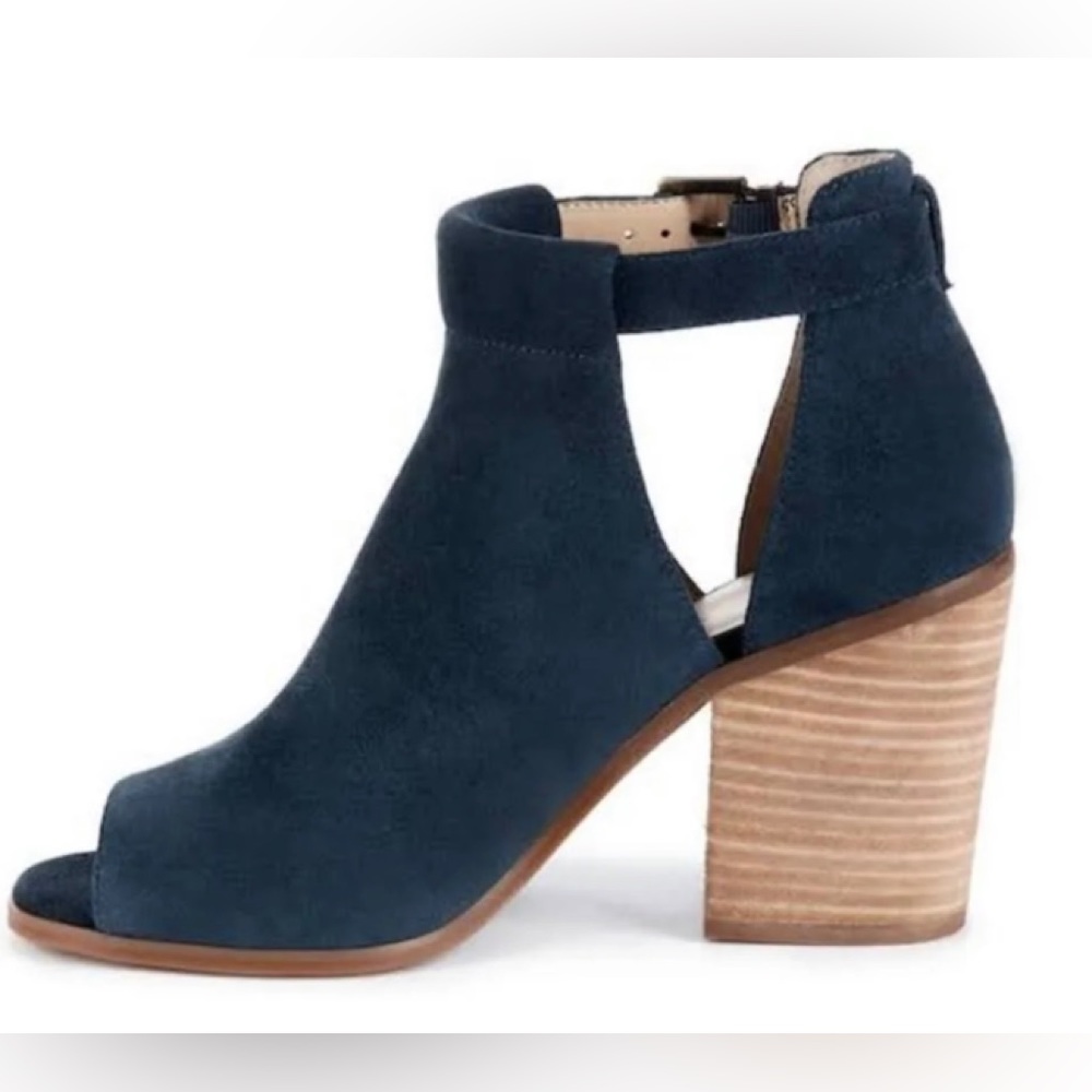 NWT *SOLE SOCIETY* Suede *FERRIS* Ankle Booties … *INK NAVY* … Size: 8.5 M